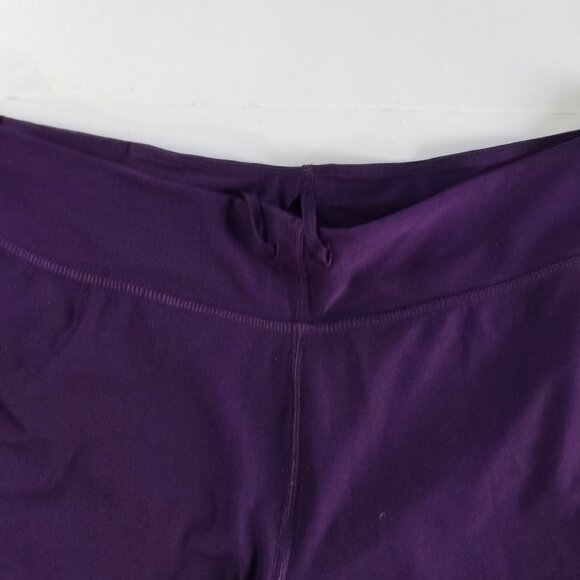 Nike Dri-Fit athletic shorts women's size M purple inner lining - Picture 2 of 12